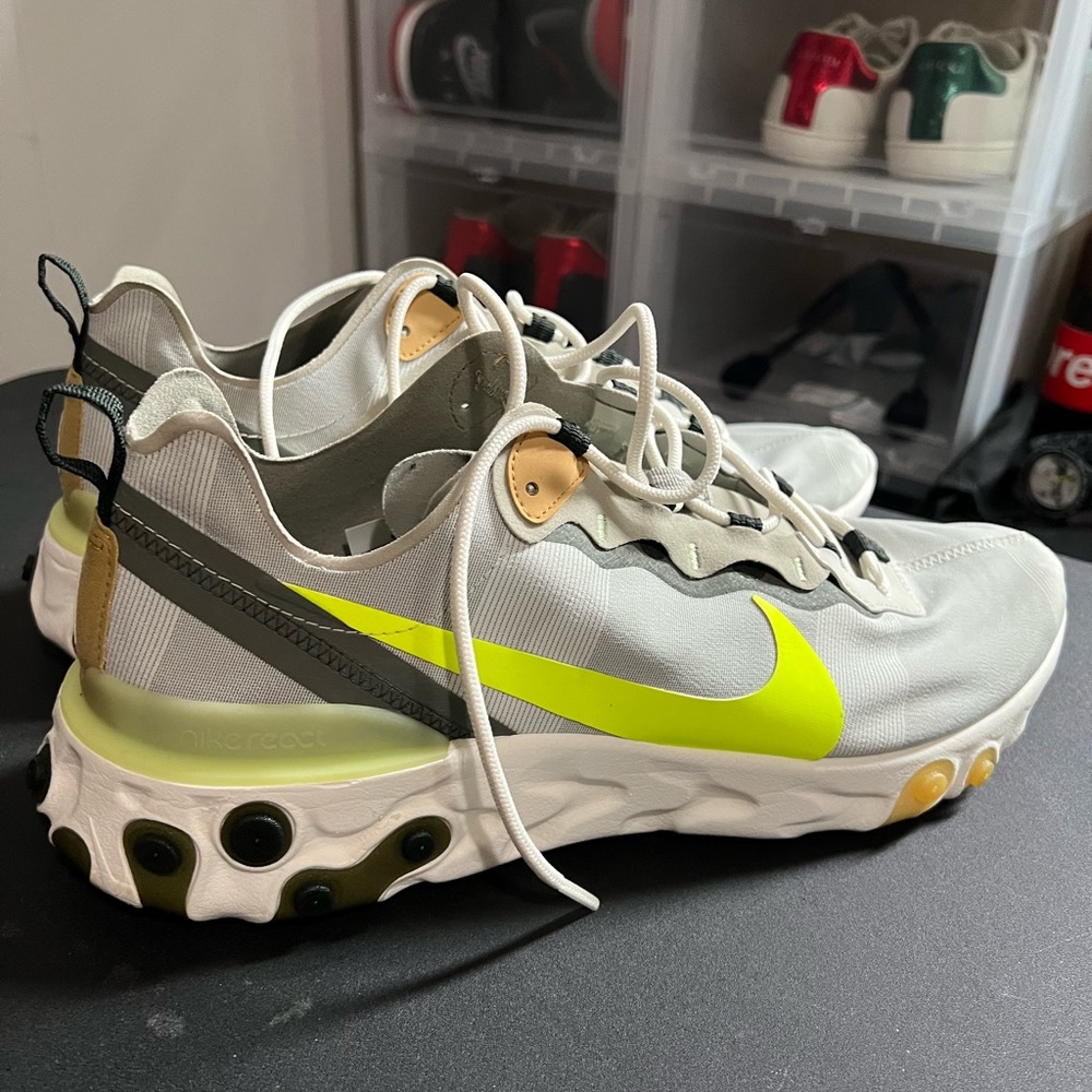 Nike shoes